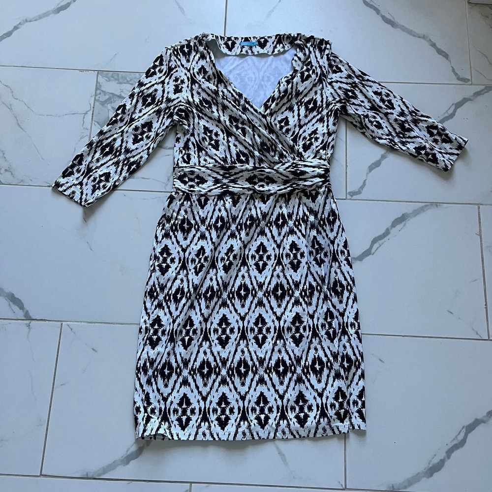 J. MCLAUGHLIN Catalina Cloth Dress Printed Black White 3/4 Sleeve v neck Medium